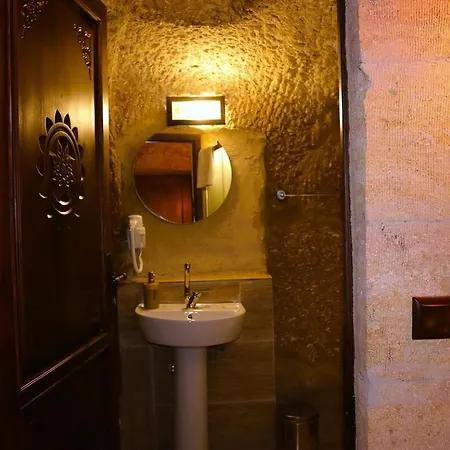 Akile Ablanin Evi 어굽