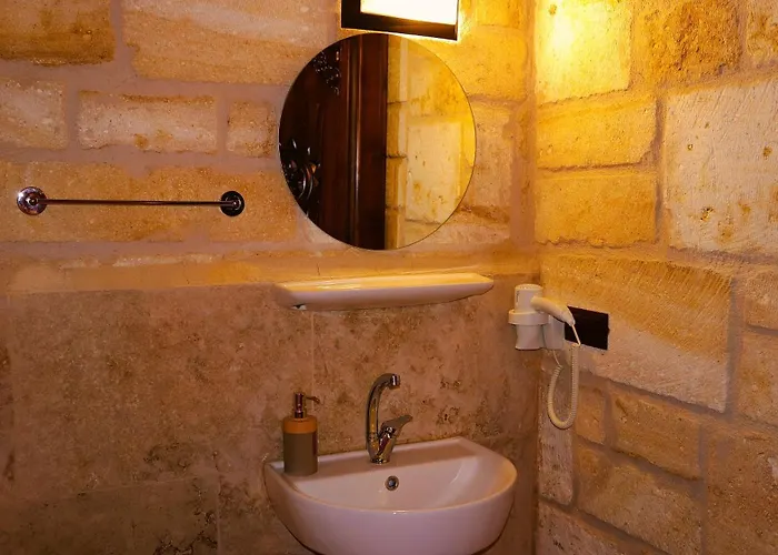 ベッド・アンド・ブレックファスト Akile Ablanin Evi ウルギュップ