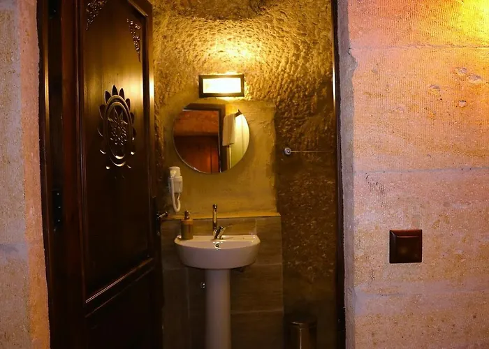 Akile Ablanin Evi ウルギュップ