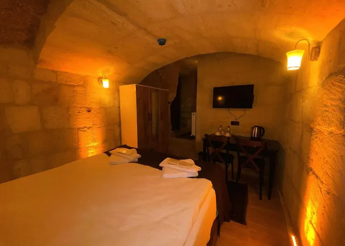 Akile Ablanin Evi * ウルギュップ