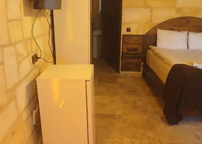 Akile Ablanin Evi ウルギュップ