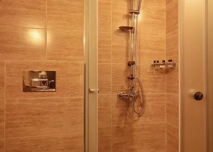 Akile Ablanin Evi ウルギュップ