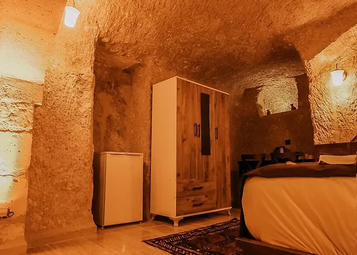 Akile Ablanin Evi * ウルギュップ