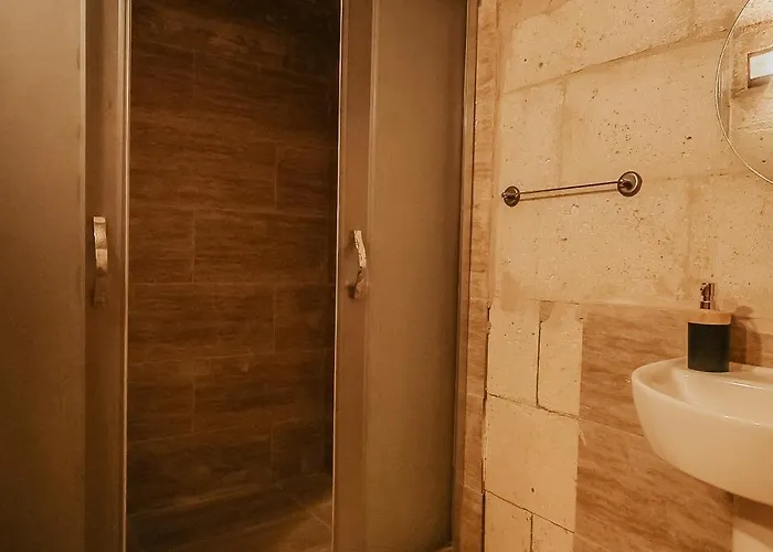 Akile Ablanin Evi * ウルギュップ